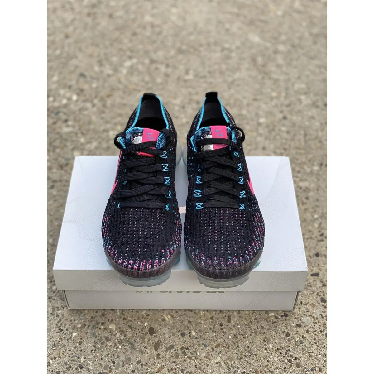 Nike shoes - Nike Air VaporMax Flyknit - Air VaporMax Flyknit - CZ7988-001 - Black / Hyper Pink / Baltic Blue 2