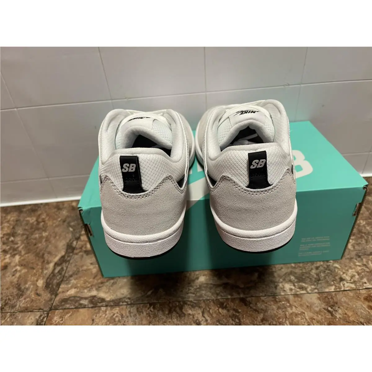 Nike shoes - Nike SB Alleyoop - Alleyoop - CQ0369-002 - White/black (UPC: 00193654546854) 0