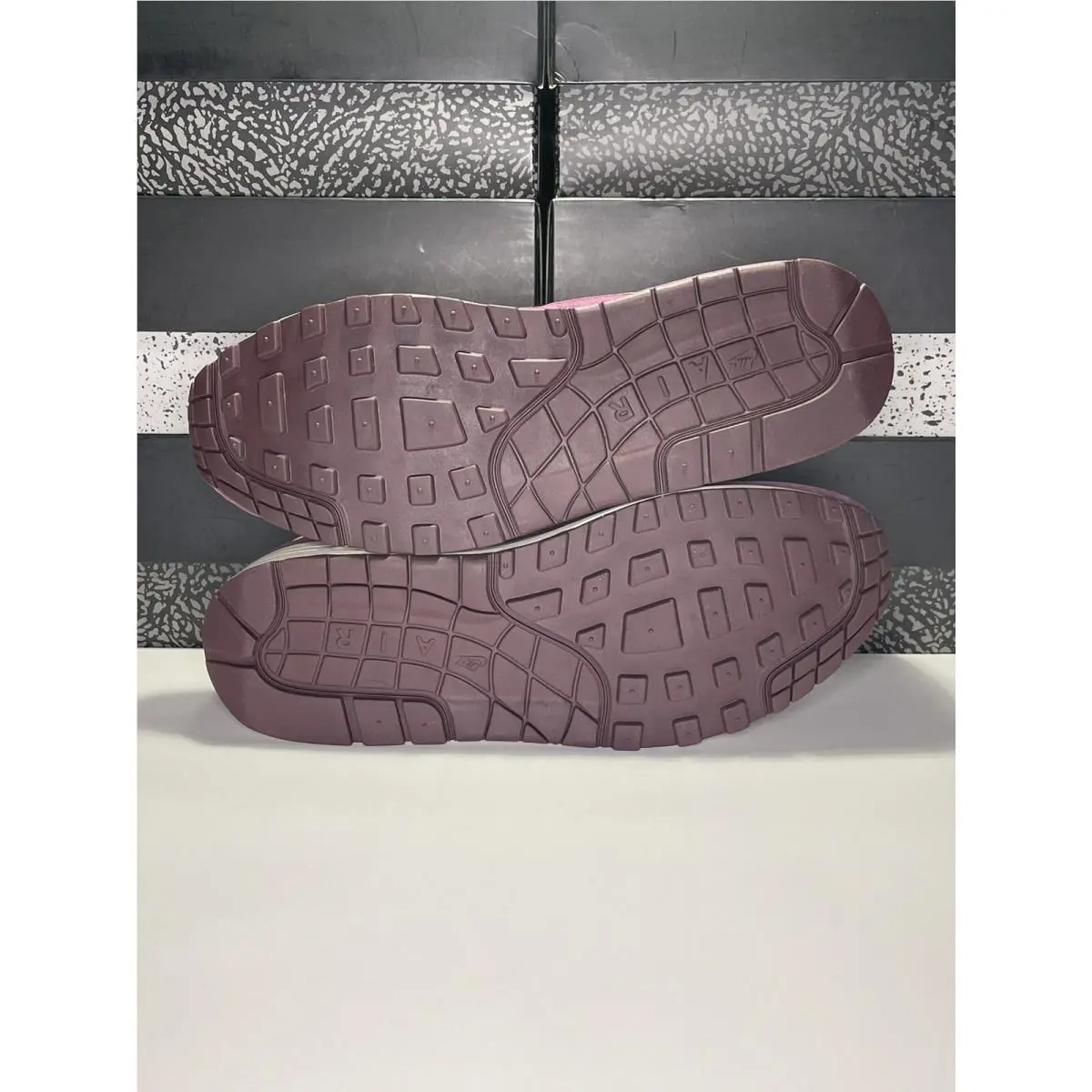 Nike shoes - Nike Air Max 1 Premium - 874844-602 - Bordeaux/Bordeaux-Desert Sand (UPC: 0191887677994) 4