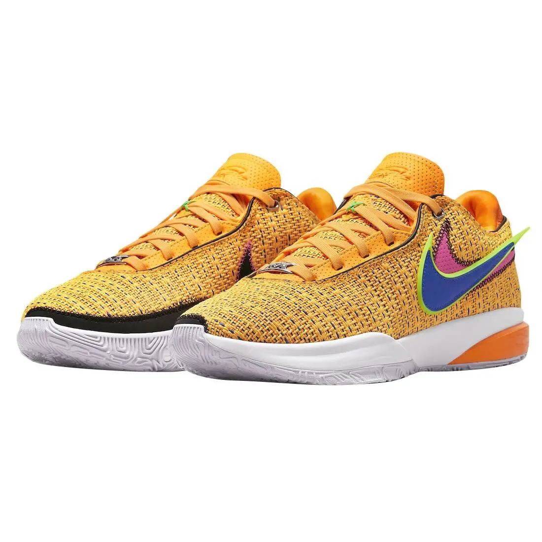 Nike Lebron James 20 Laser Orange. . Mens Size: 11.5