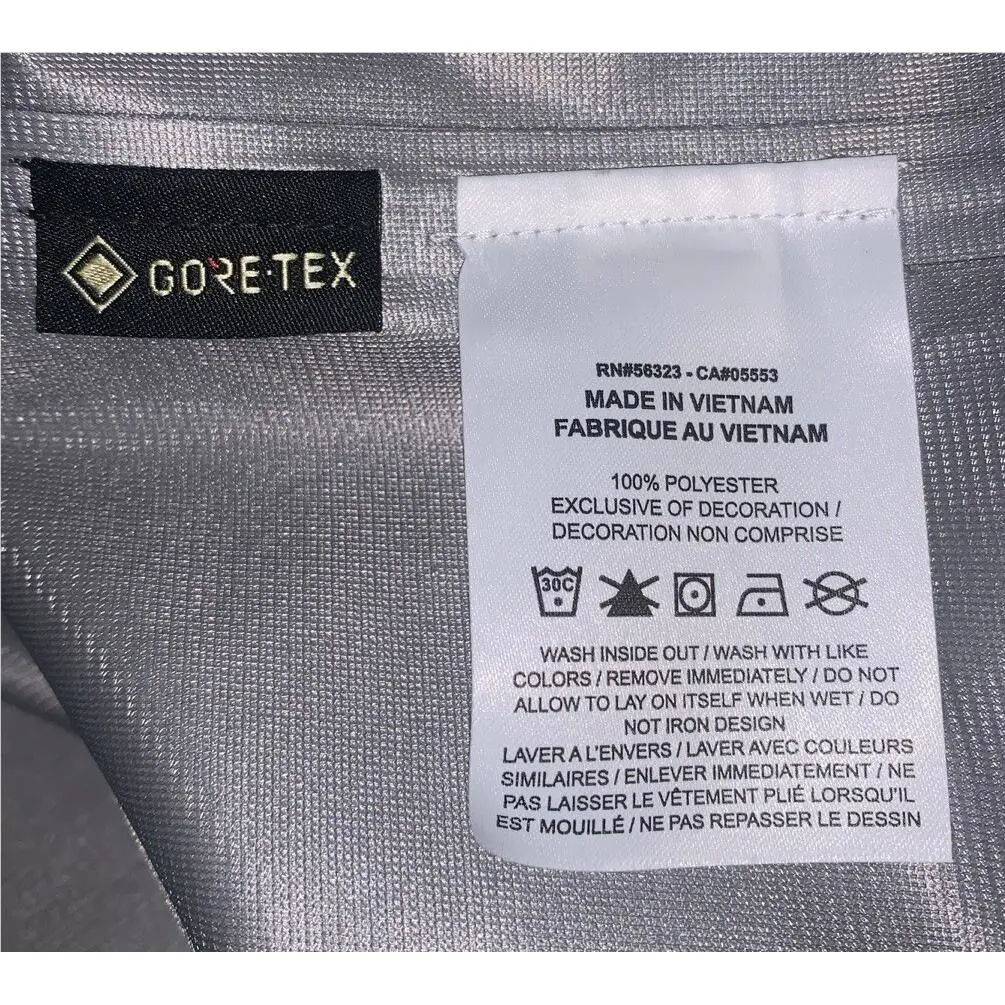 Nike clothing - Nike USA Olimpic Gore- Tex Jacket - Blue (UPC: 0195243915317) 10