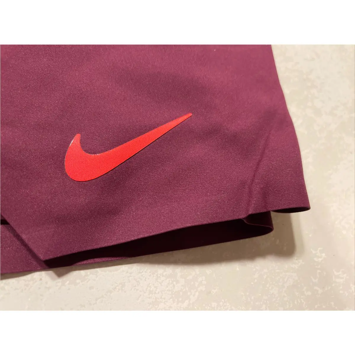 Nike clothing - Red 10