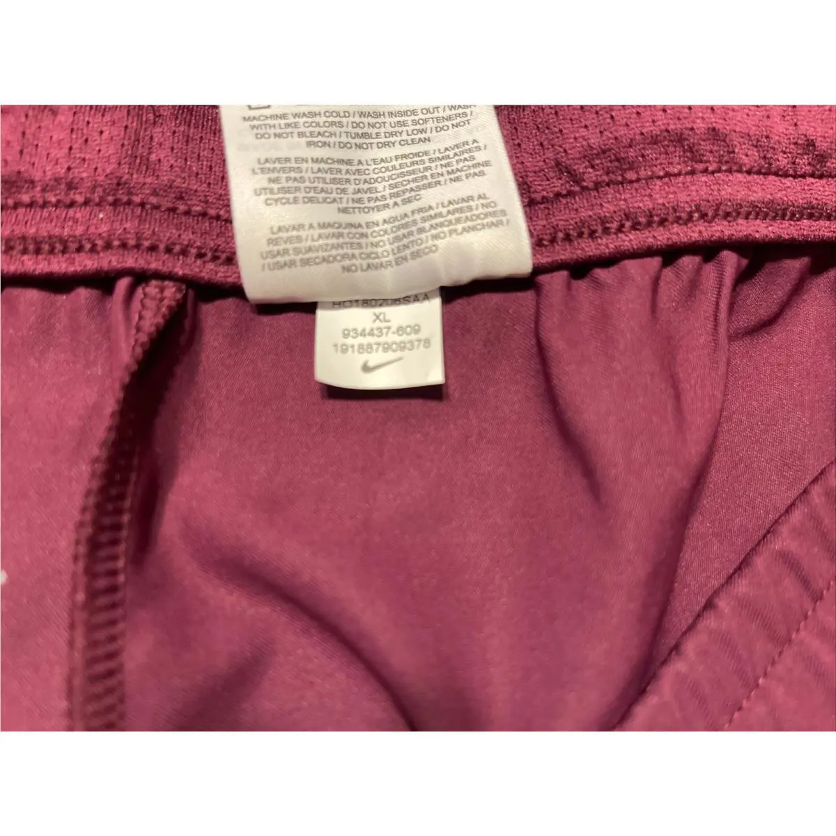 Nike clothing - Red 5