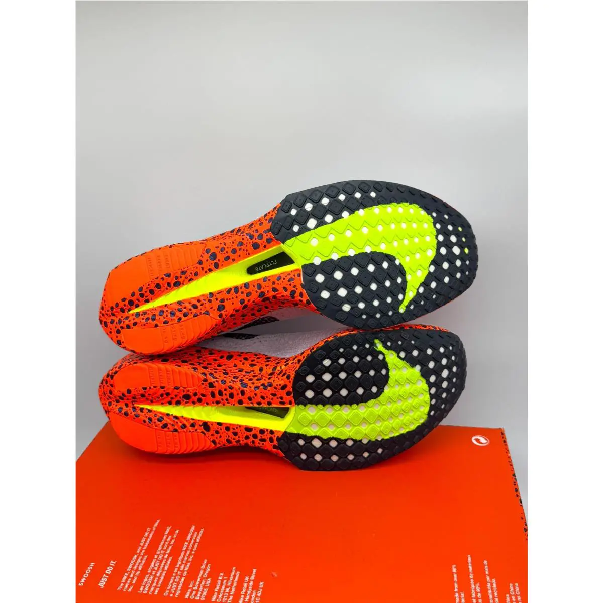Nike shoes - Nike ZoomX Vaporfly Next% 3 - FV2305-900 - Multicolor (UPC: 197594665798) 6