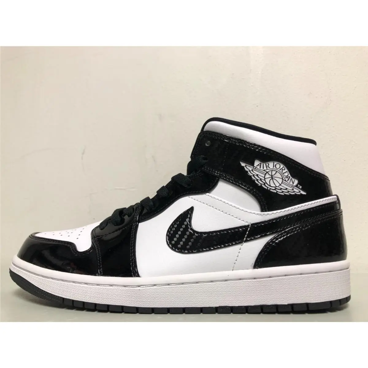 Nike shoes - Air Jordan 1 - Air - DD1649-001 - Black/White 0