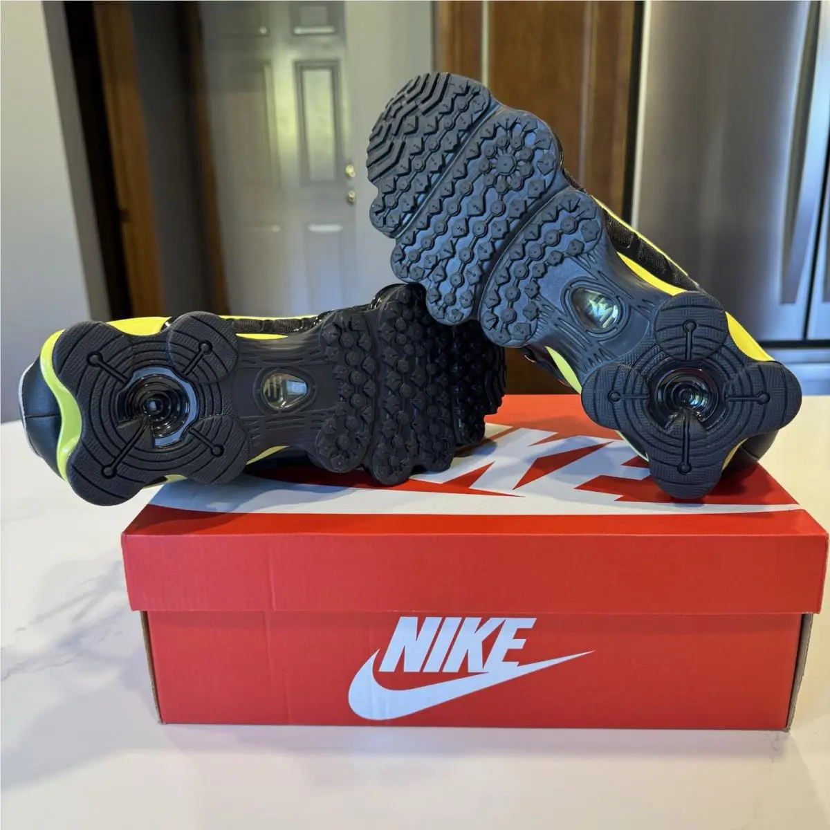 Nike shoes - Nike Shox - Shox - CN0151-002 - Black 3
