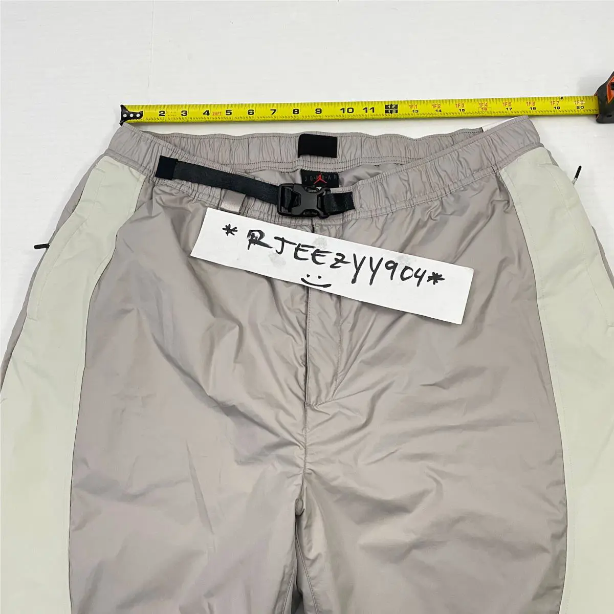 Nike clothing - Nike DC9658 - DC9658-033 - Gray 15