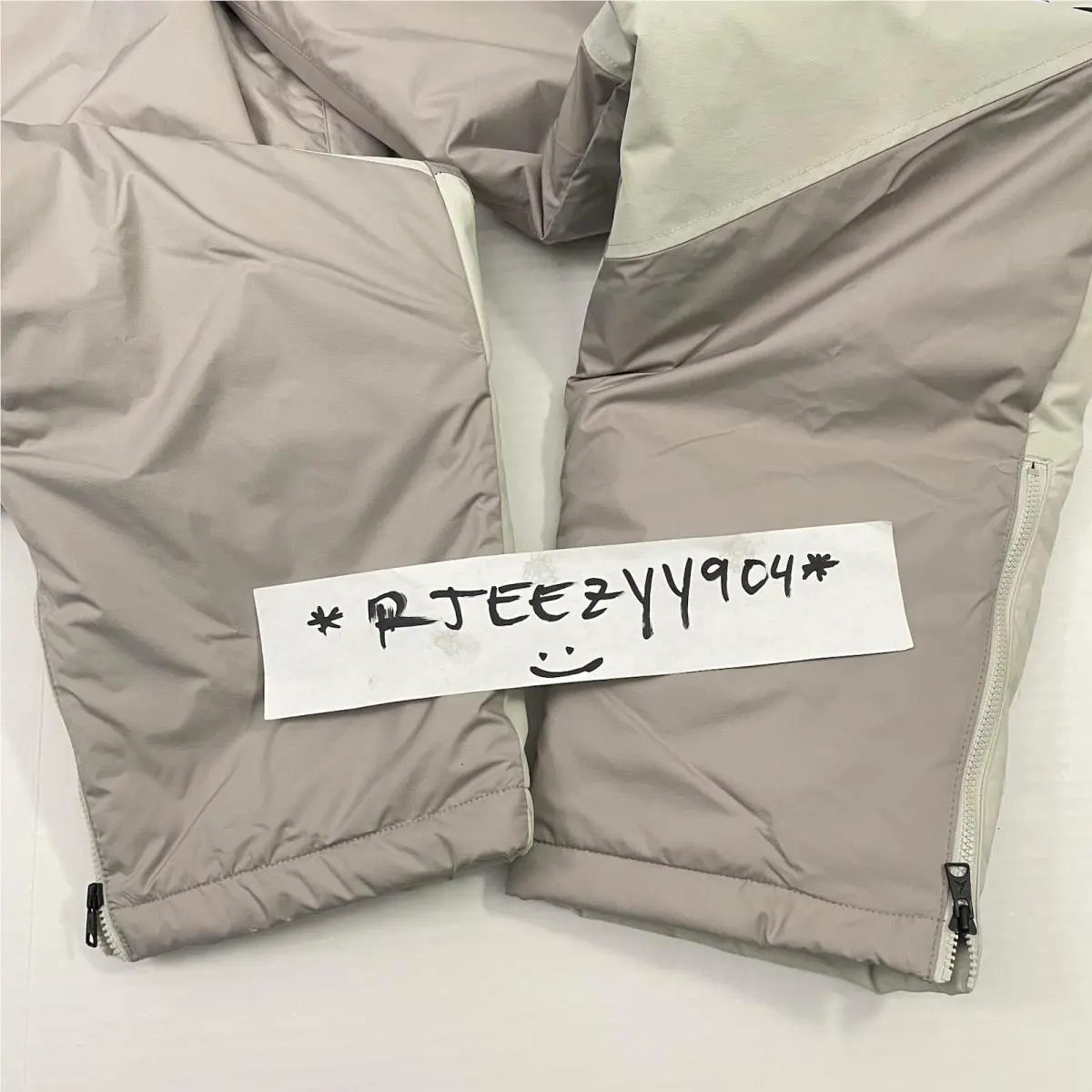 Nike clothing - Nike DC9658 - DC9658-033 - Gray 6