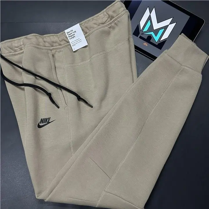 Nike Sportswear Tech Fleece Joggers Tan Men’s Size XL FB8002-247
