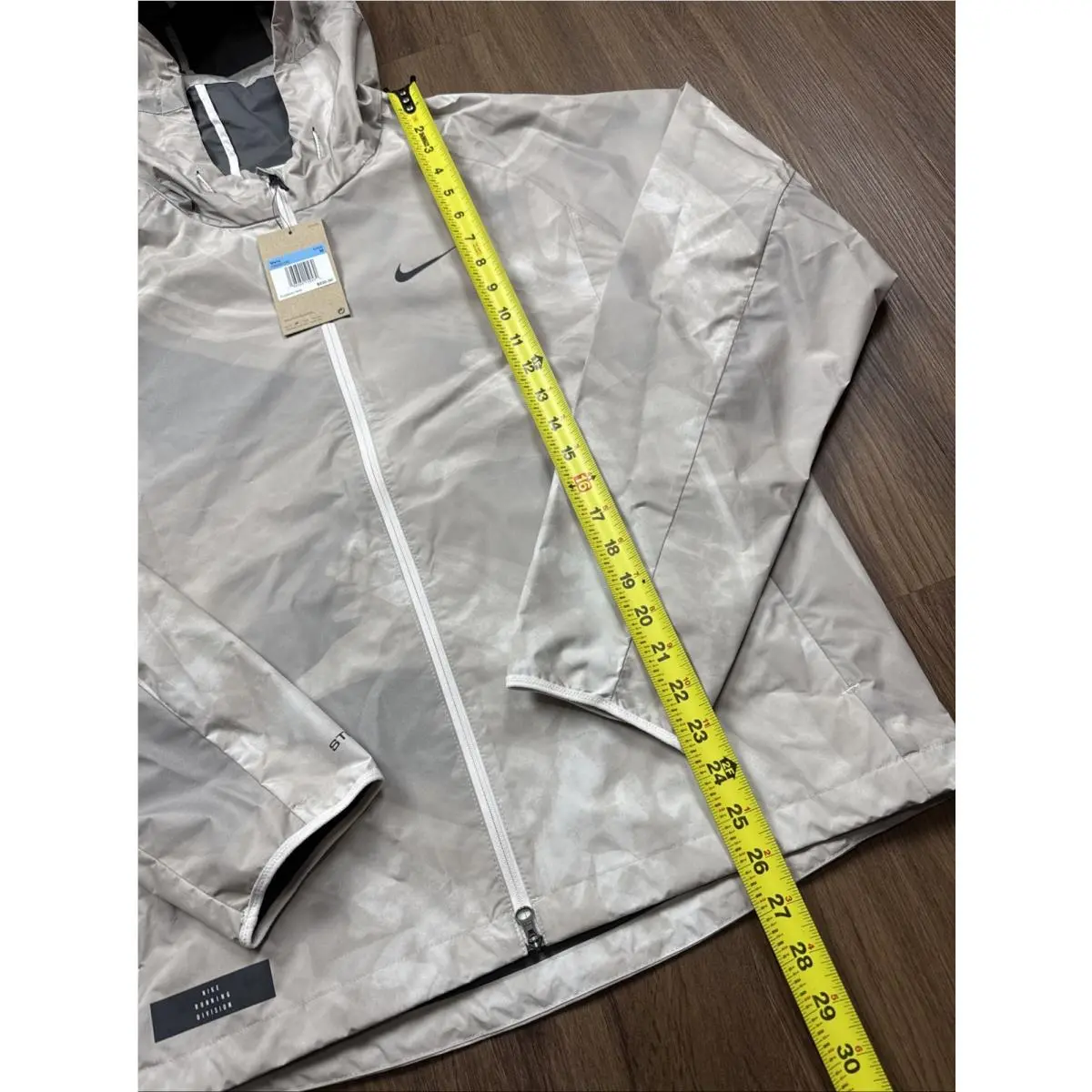 Nike clothing - Nike Running Division - Running Division - FB8550030 - Beige (UPC: 0196969150587) 0