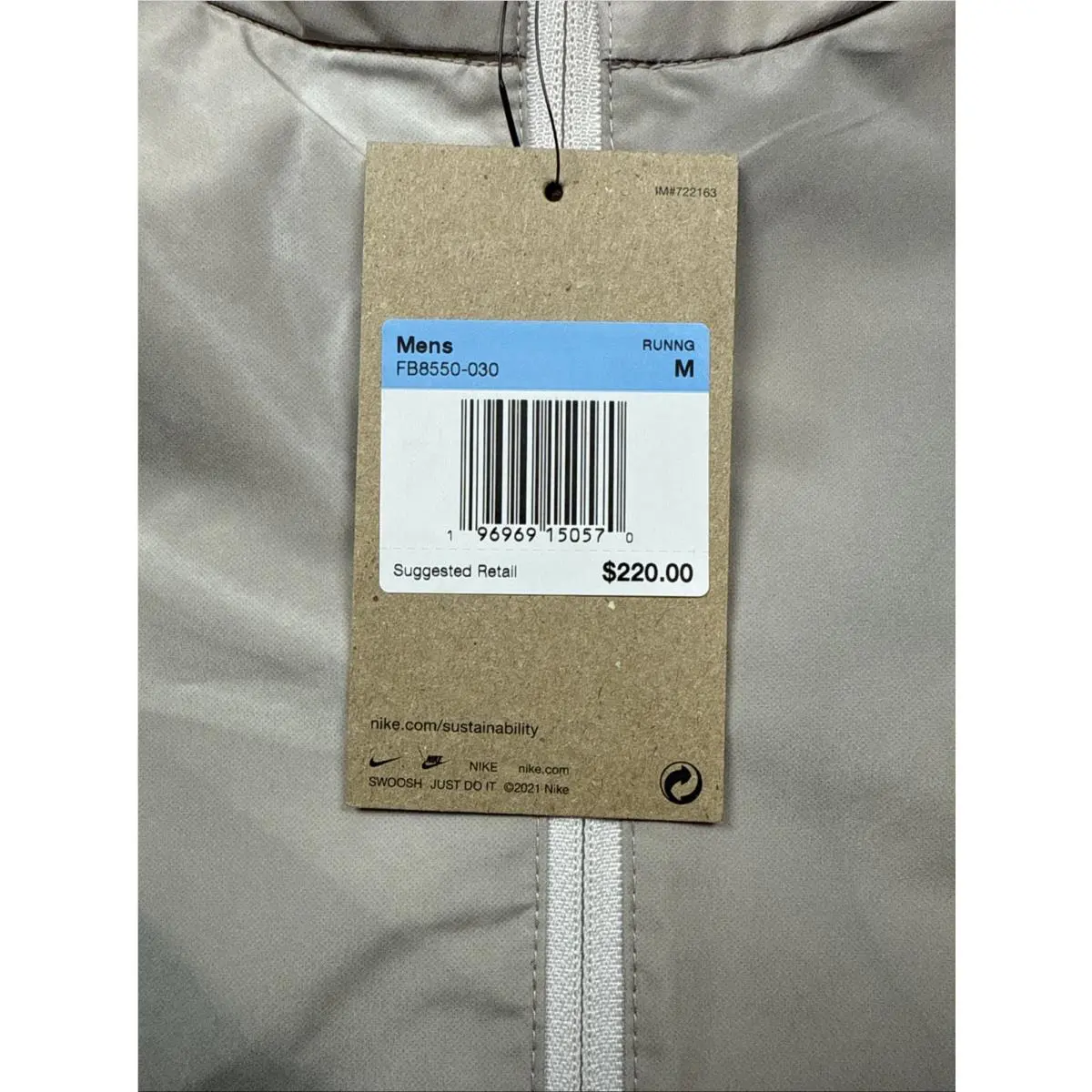 Nike clothing - Nike Running Division - Running Division - FB8550030 - Forest Green (UPC: 0196969150587) 4