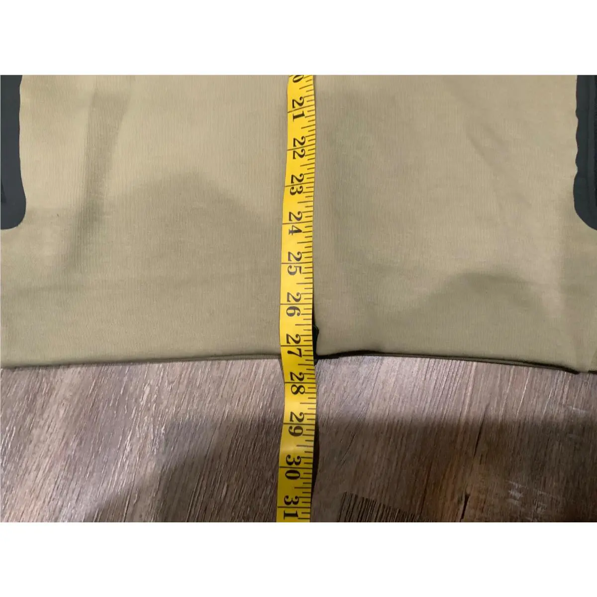 Nike clothing - Neutral Olive/Medium Olive/Black 4