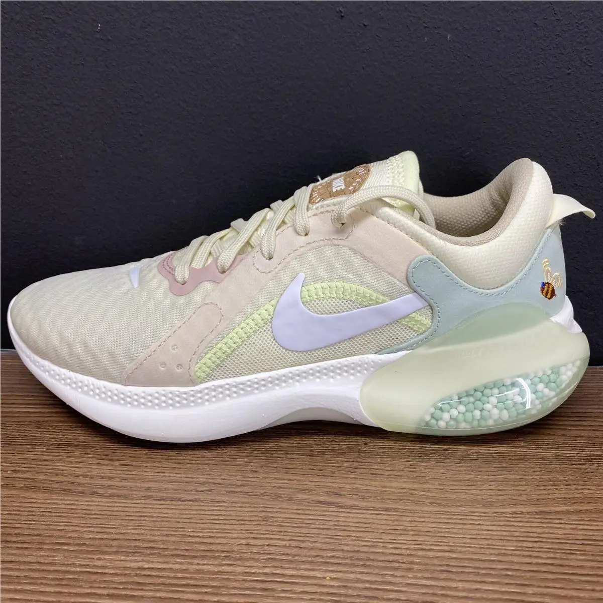 Joyride Dual Run 2 Womens Size 6 Cashmere White Sail Seafoam Running DM7200 by Nike