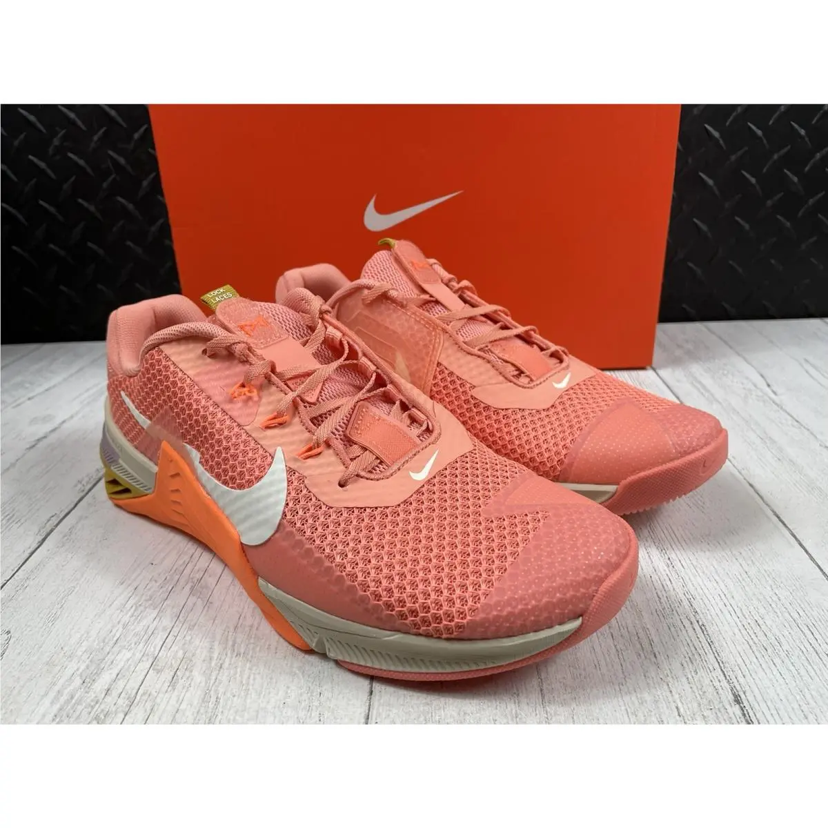 Nike shoes - Nike Metcon 7 - Metcon - CZ8280 600 - Orange (UPC: 0195869214474) 1