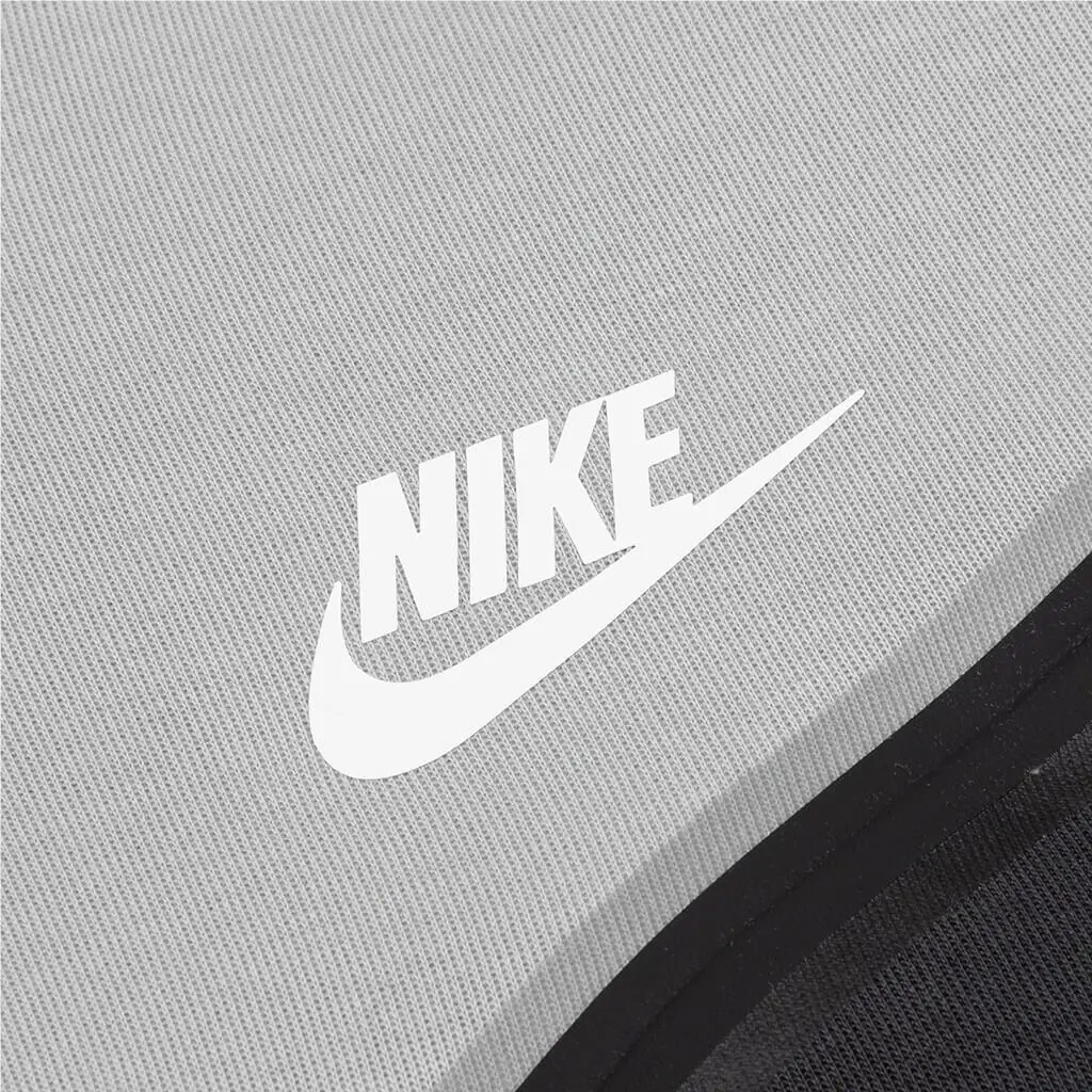 Nike clothing - CU4489-078 - CU4489-078 - LT Smoke Grey/Black/Green 4