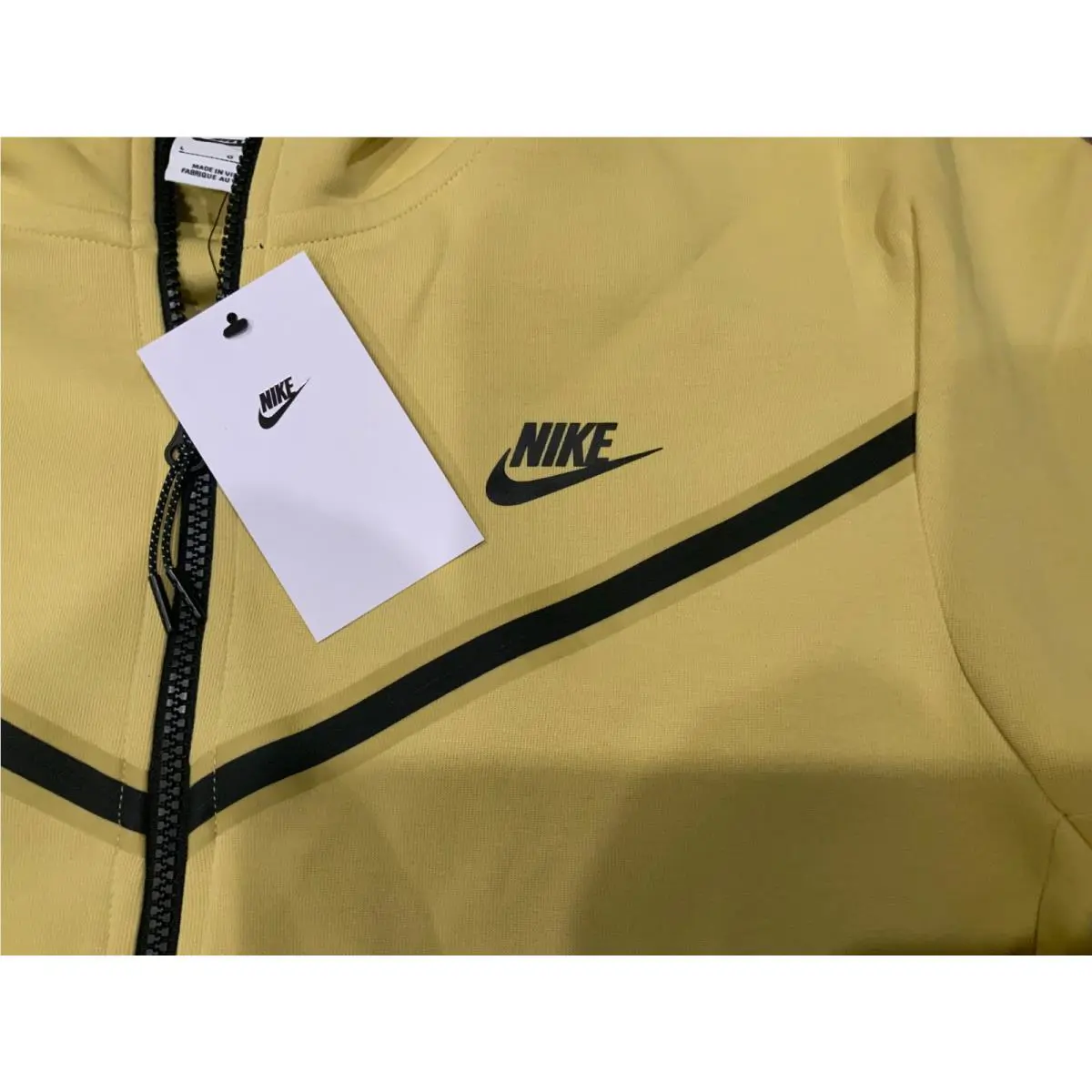 Nike clothing - CU4489700 - CU4489700 - Yellow 0