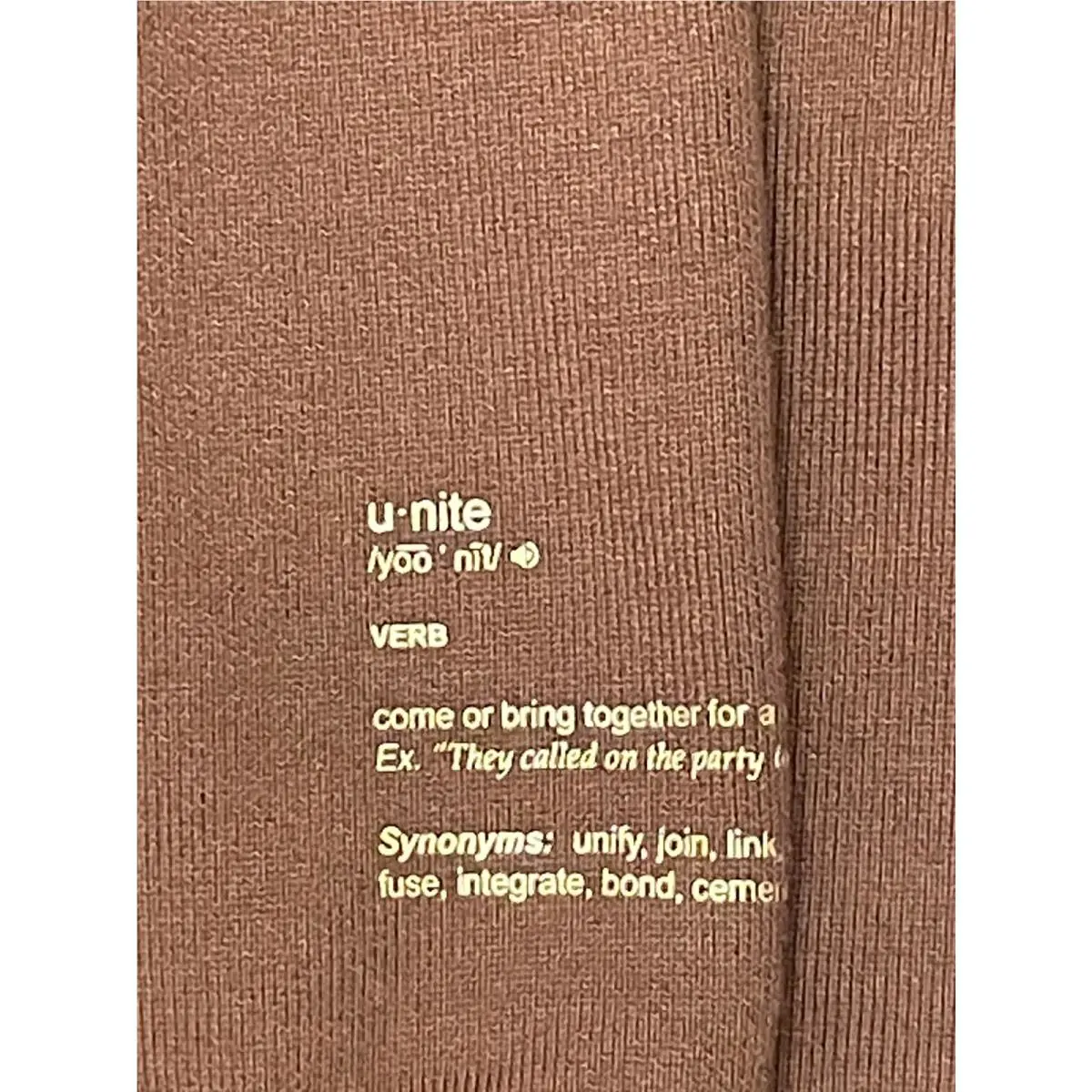 Nike clothing - Brown 2