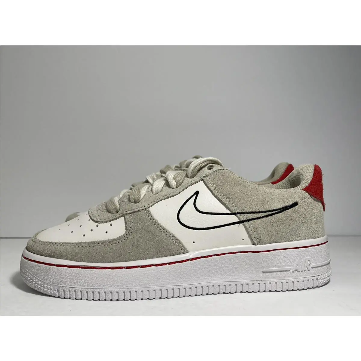 Nike shoes - Nike Air Force 1 - Air Force - DB1561-100 - Beige 0