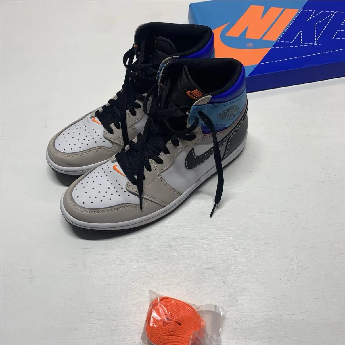 Nike shoes - Air Jordan 1 - Air - DC6515-100 - Gray 10
