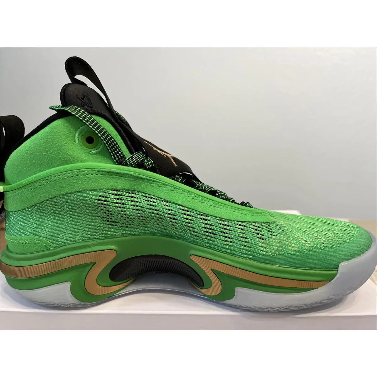 Nike shoes - Air Jordan 36 - Air - CZ2650-300 - Green Spark Metallic Gold 1