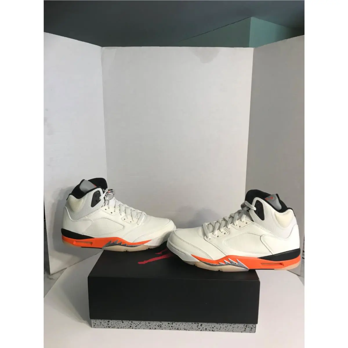 Nike shoes - Nike Air Jordan V Retro “Shattered Backboard” - DC1060-100 - Multicolor 1