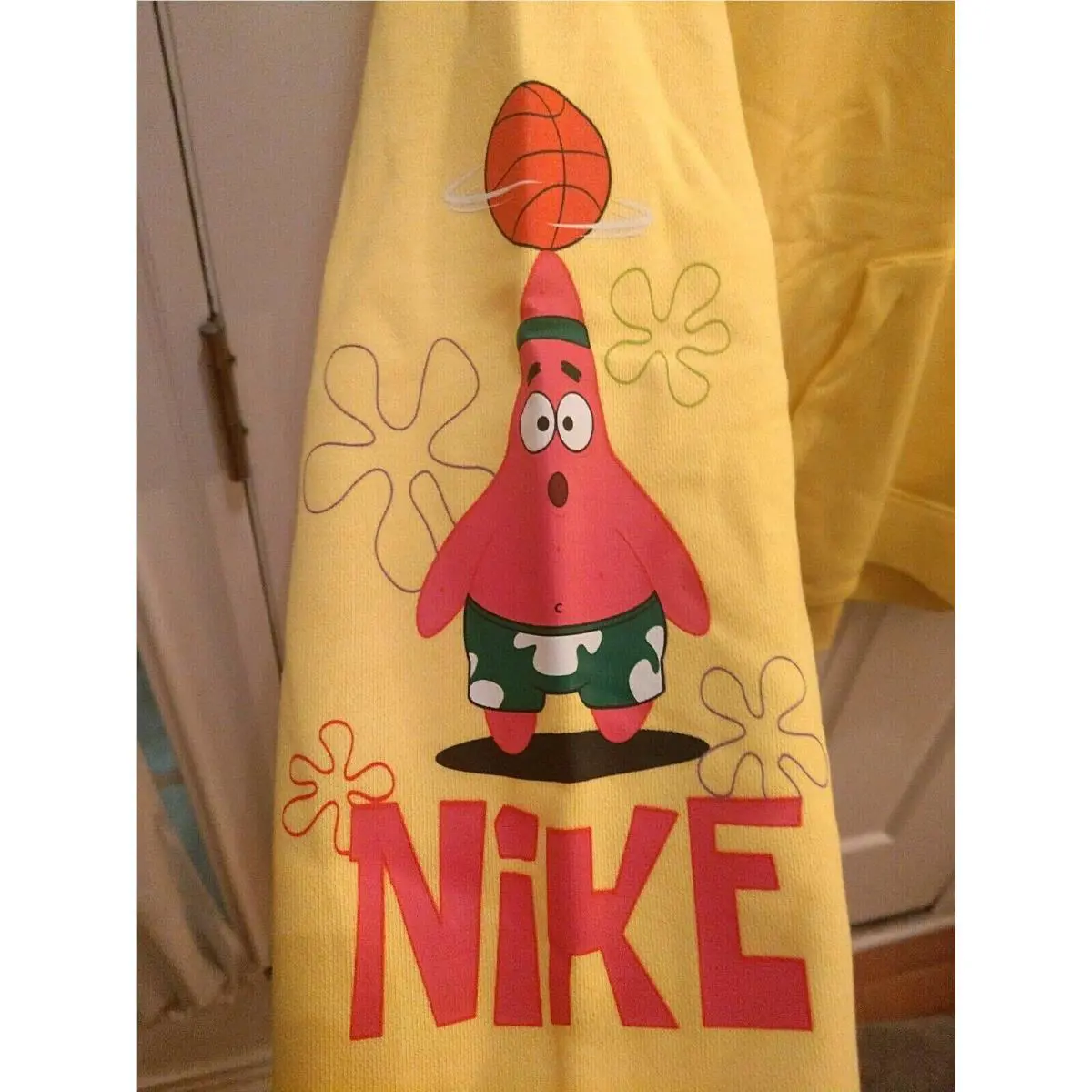 Nike clothing - Yellow 2