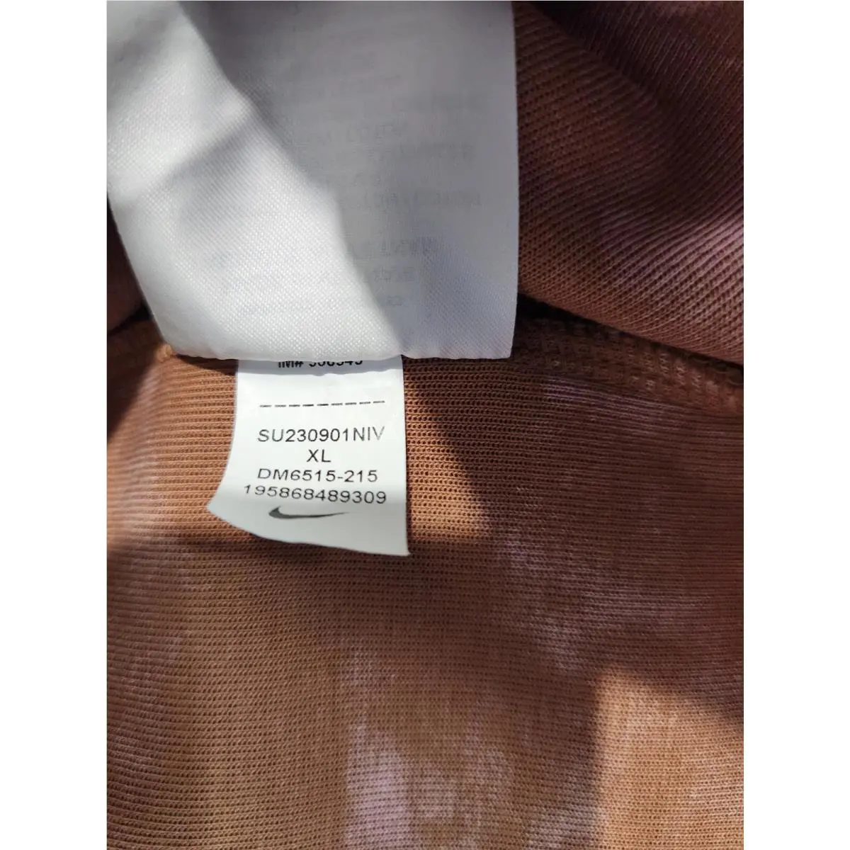 Nike clothing - Mineral Clay 8