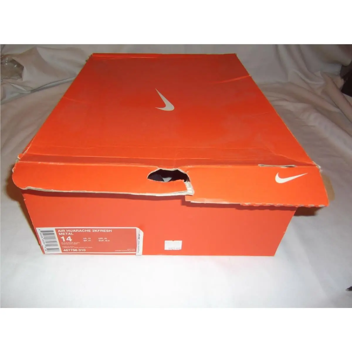 Nike shoes - Black (UPC: 826220681870) 5