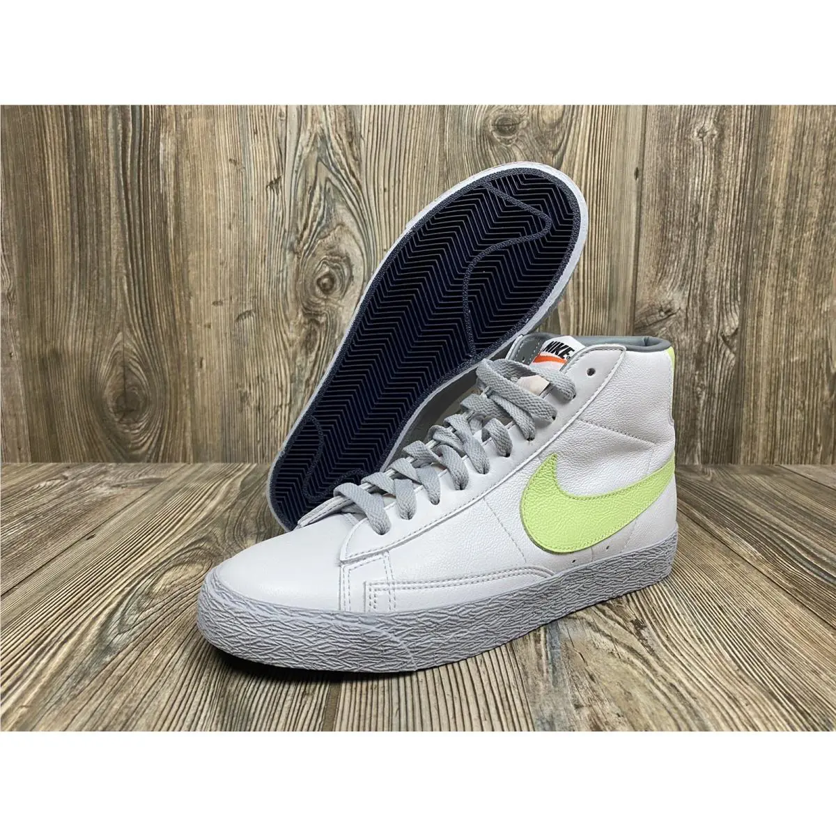 Nike shoes - Nike Blazer Mid - Blazer Mid - White, Manufacturer: White / Grey-Red 0