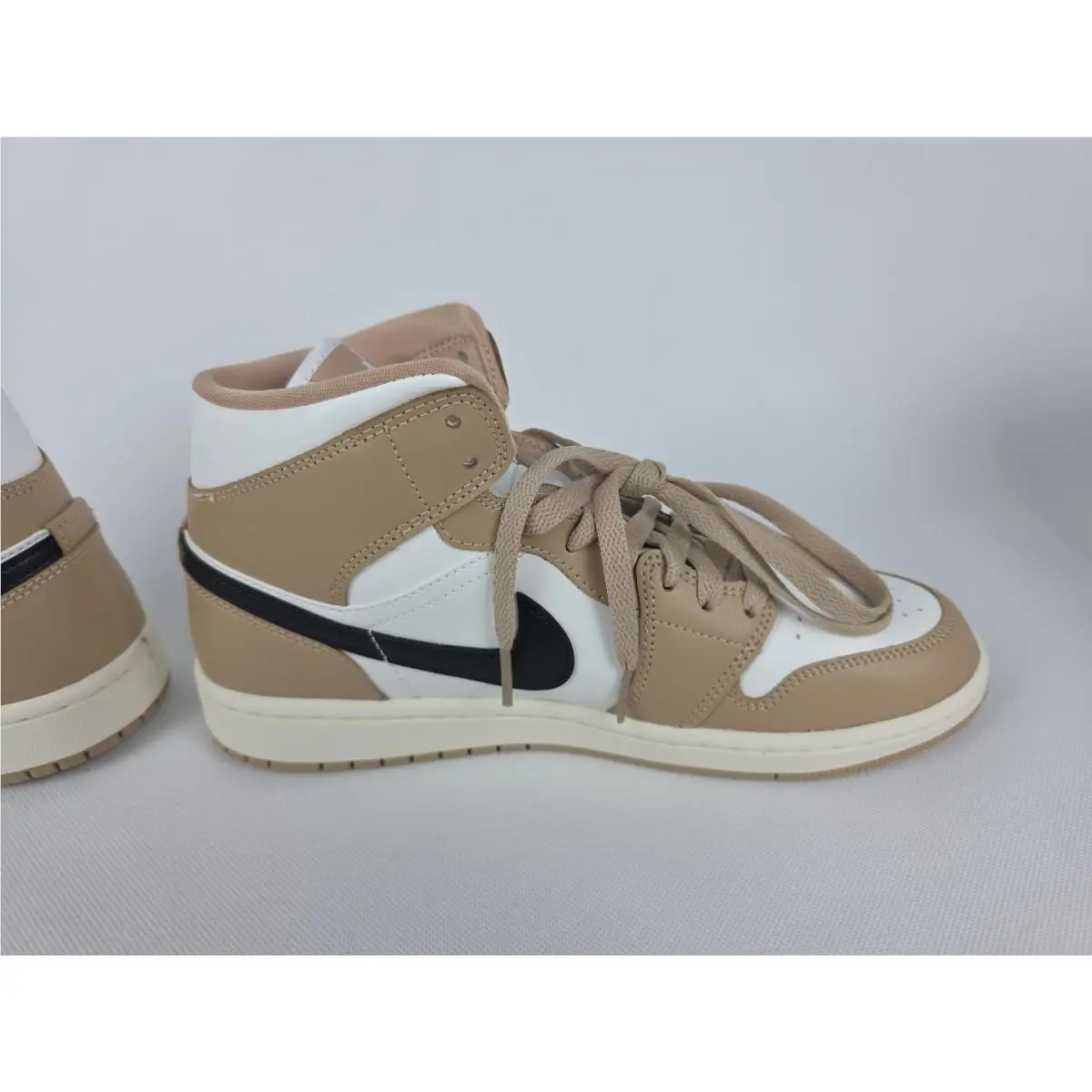 Nike shoes - Nike Air Jordan 1 - Air - BQ6472-103 - White (UPC: 196968937363) 5
