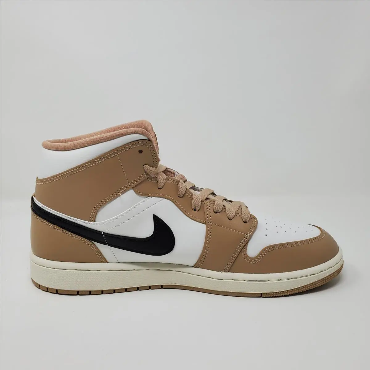 Nike shoes - Air Jordan 1 Mid - Air Mid - BQ6472-103 - Beige 4