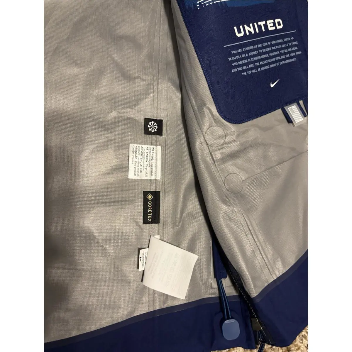 Nike clothing - Blue (UPC: 195243915300) 13