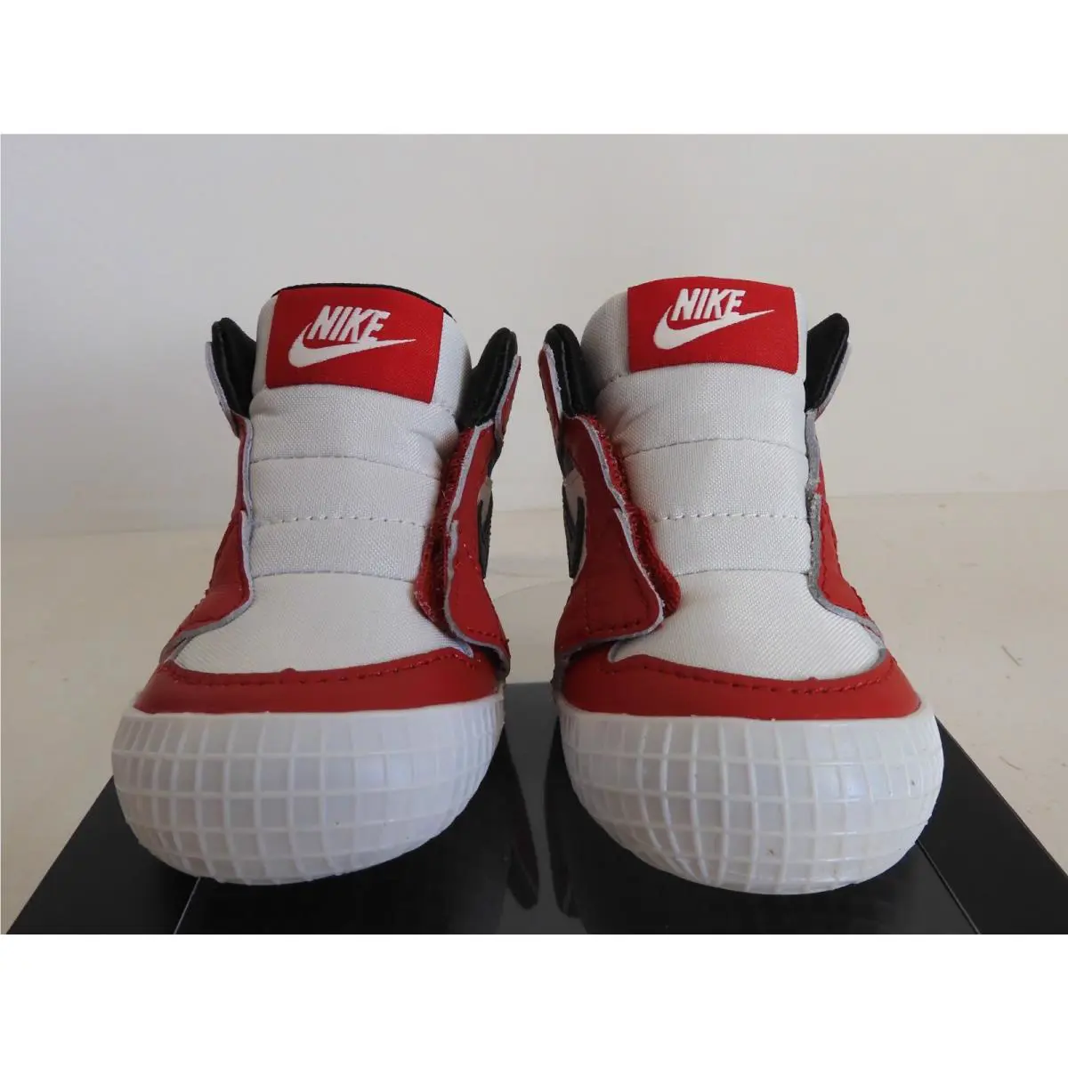 Nike shoes - Jordan 1 - Red (UPC: 196152182562) 1