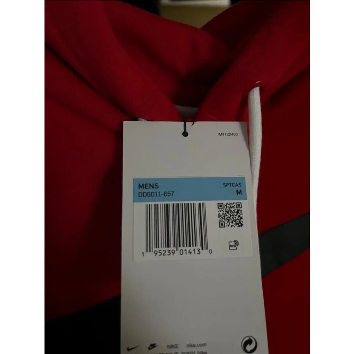 Nike clothing - Multicolor (UPC: 195239110399) 1