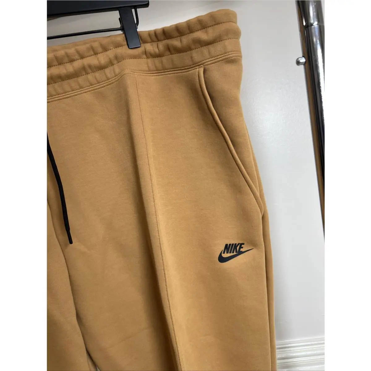 Nike clothing - FB8330-224 - FB8330-224 - Brown 1