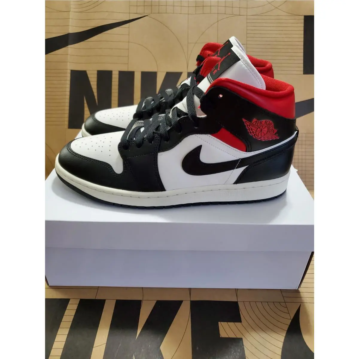 Nike shoes - Nike Air Jordan 1 - Air - BQ6472-061 - Black/Gym Red/Sail 1
