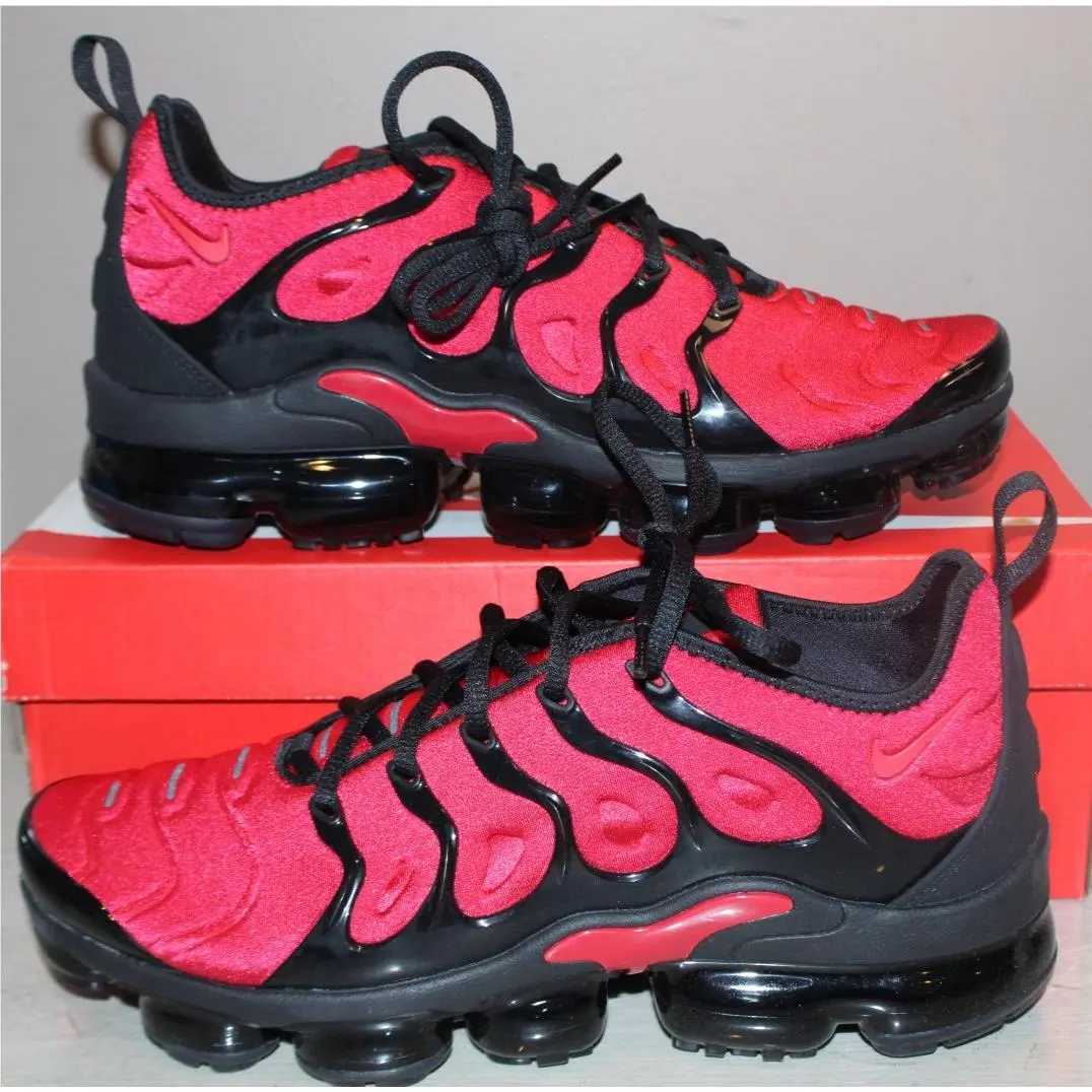 Nike Men`s Air Vapormax Plus University Red Sneakers Shoes Size 10