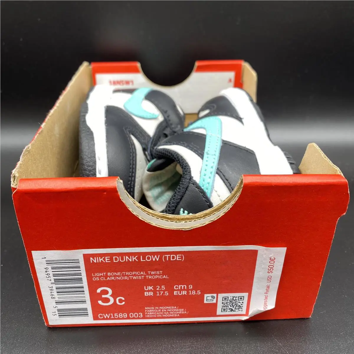 Nike shoes - CW 1589 - 003 - Light Bone/Tropical Twist (UPC: 0194957394685) 9