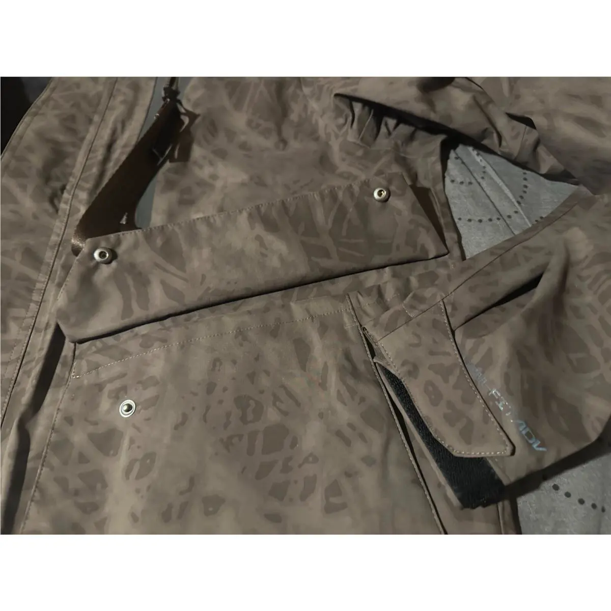 Nike clothing - NIKE TECH PACK STORM - TECH PACK STORM - 2 TONES OF BROWN 3