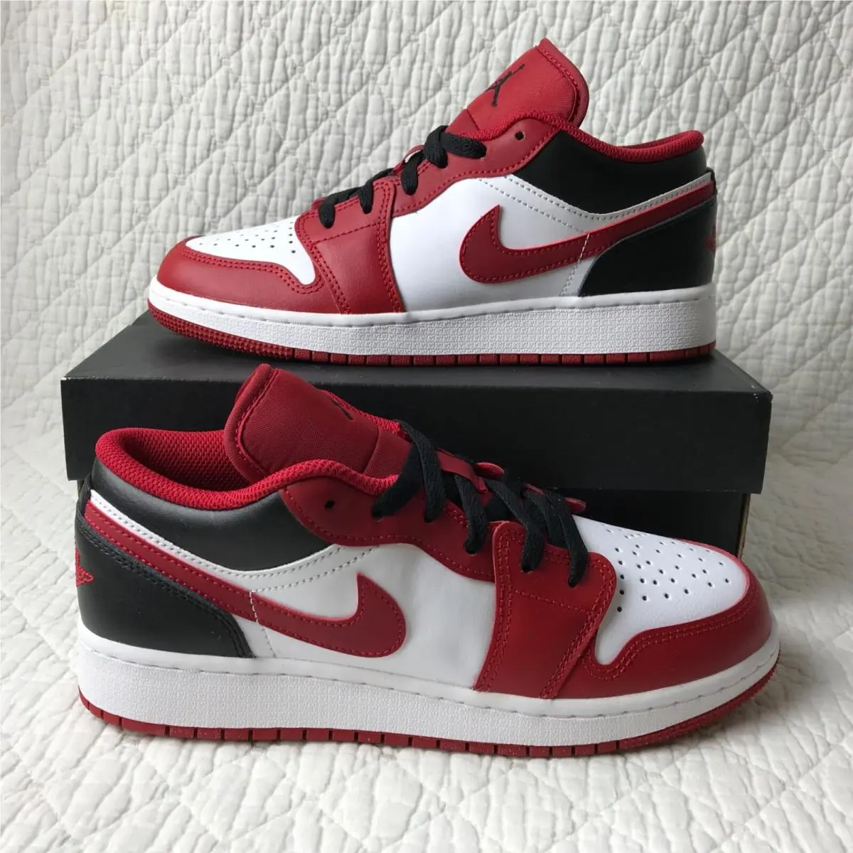 Nike Air Jordan 1 Low GS Shoes Youth SZ 7Y White Gym Red 553560-163