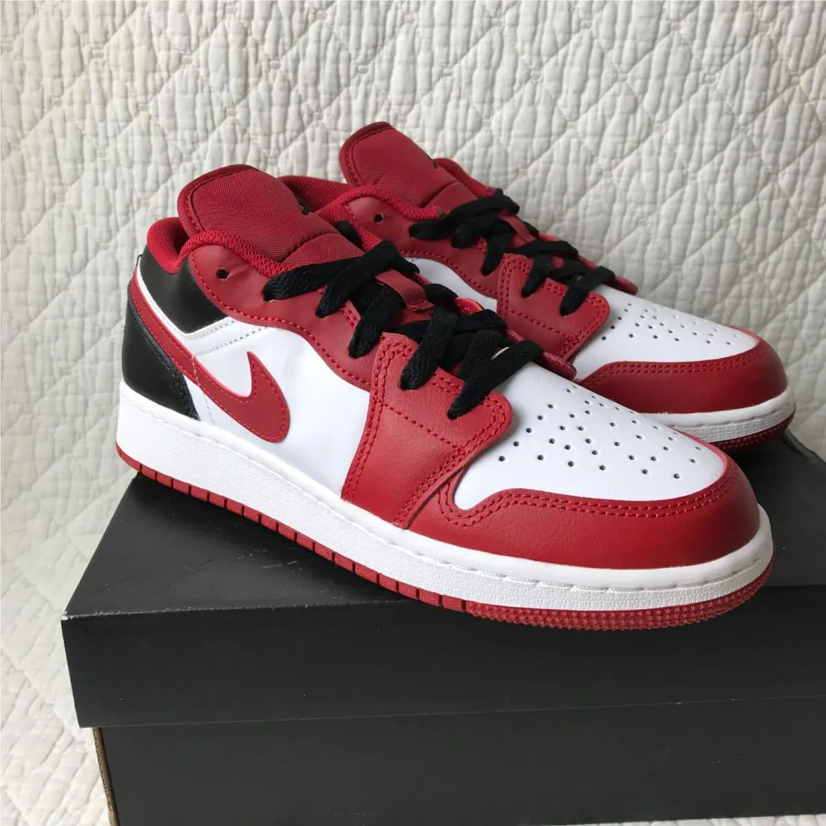Nike shoes - Nike Air Jordan 1 (GS) - 553560-163 - White/Gym Red-Black 7