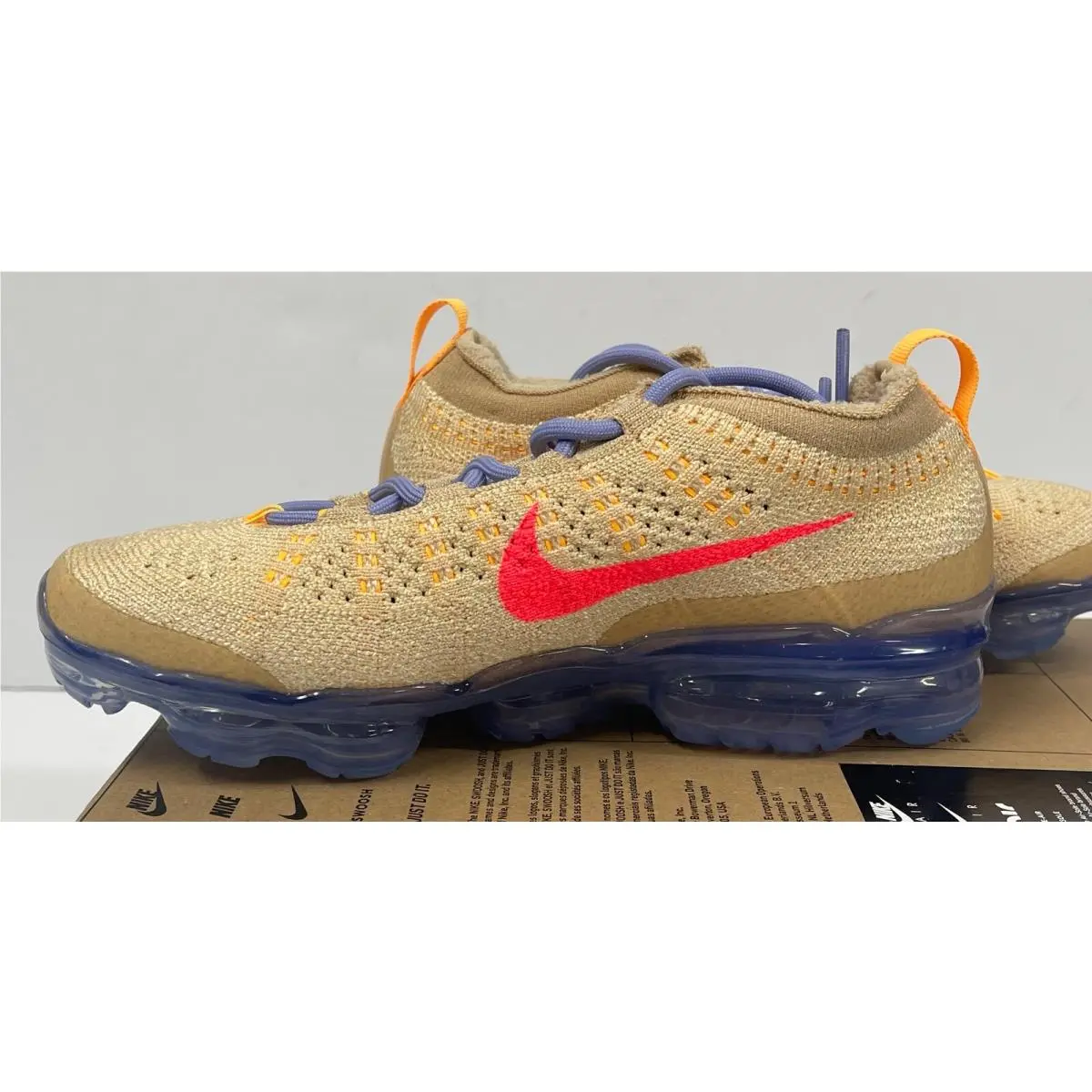 Nike shoes - DV6840200 - DV6840-200 - Pale Vanilla (UPC: 196604341356) 4