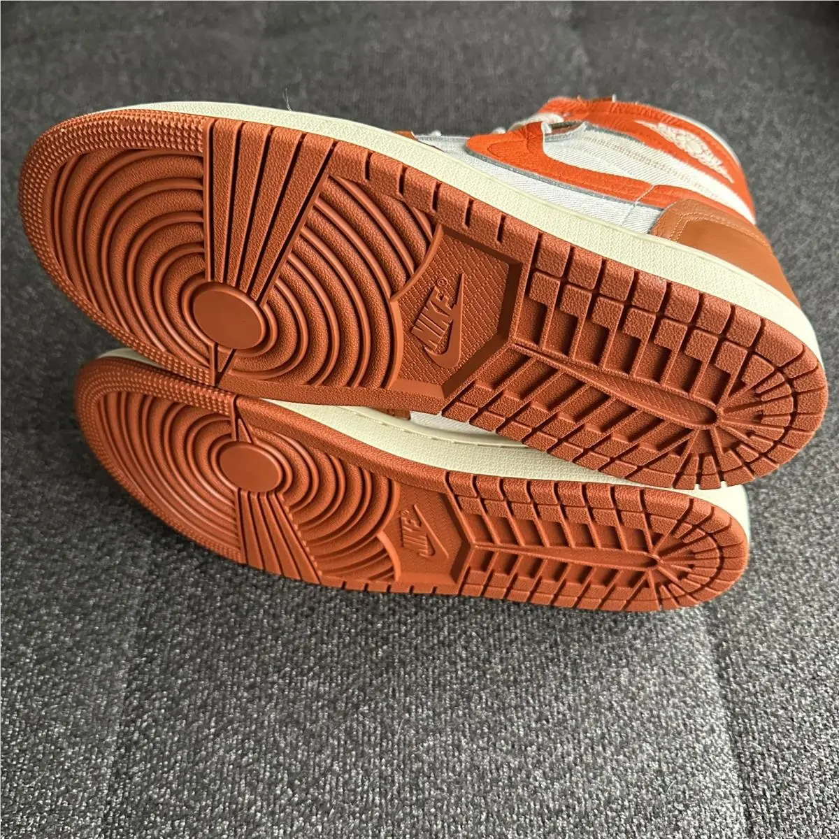 Nike shoes - Nike Air Jordan 1 MM High - FB9891-800 - Orange 4