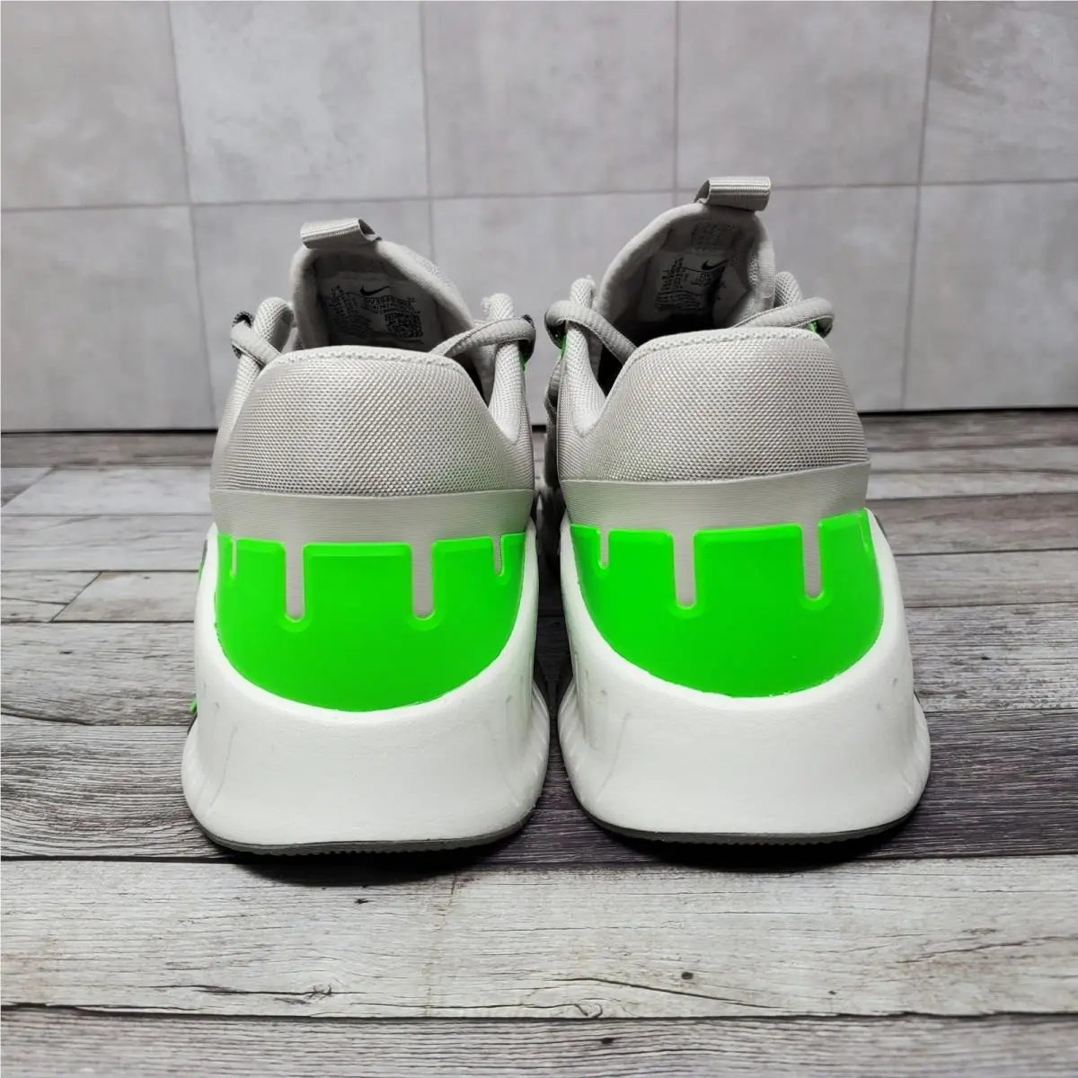 Nike shoes - Nike Free Metcon 5 - Free Metcon - DV3949-002 - Green 1
