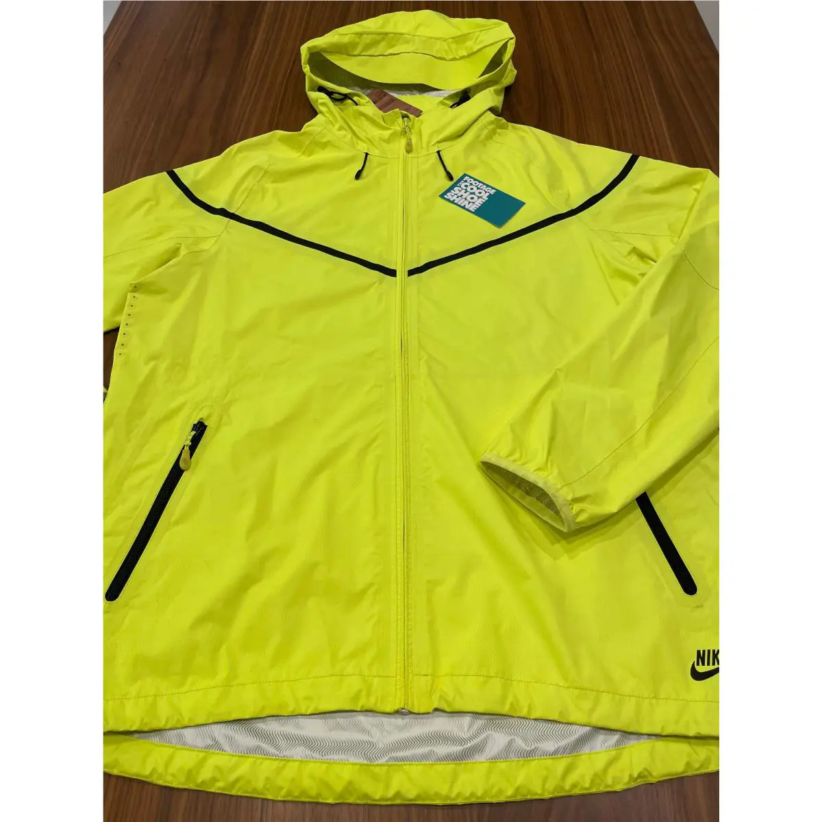 2012 Nike Sportswear Nsw Japan CO JP Stormfit Windrunner Hooded Jacket Neon XL