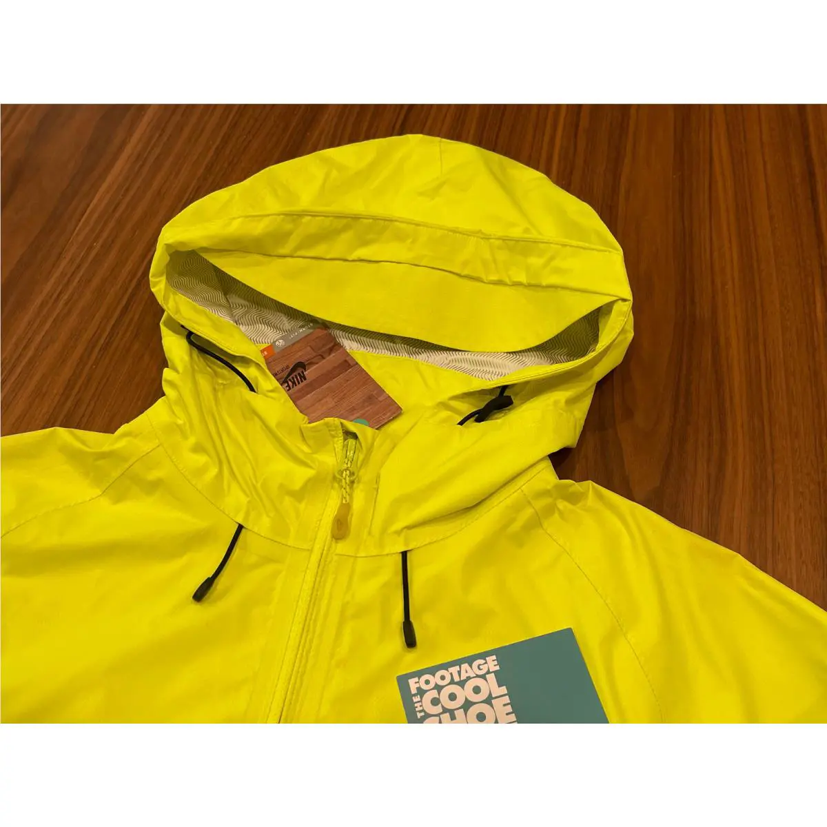 Nike clothing - Yellow 0