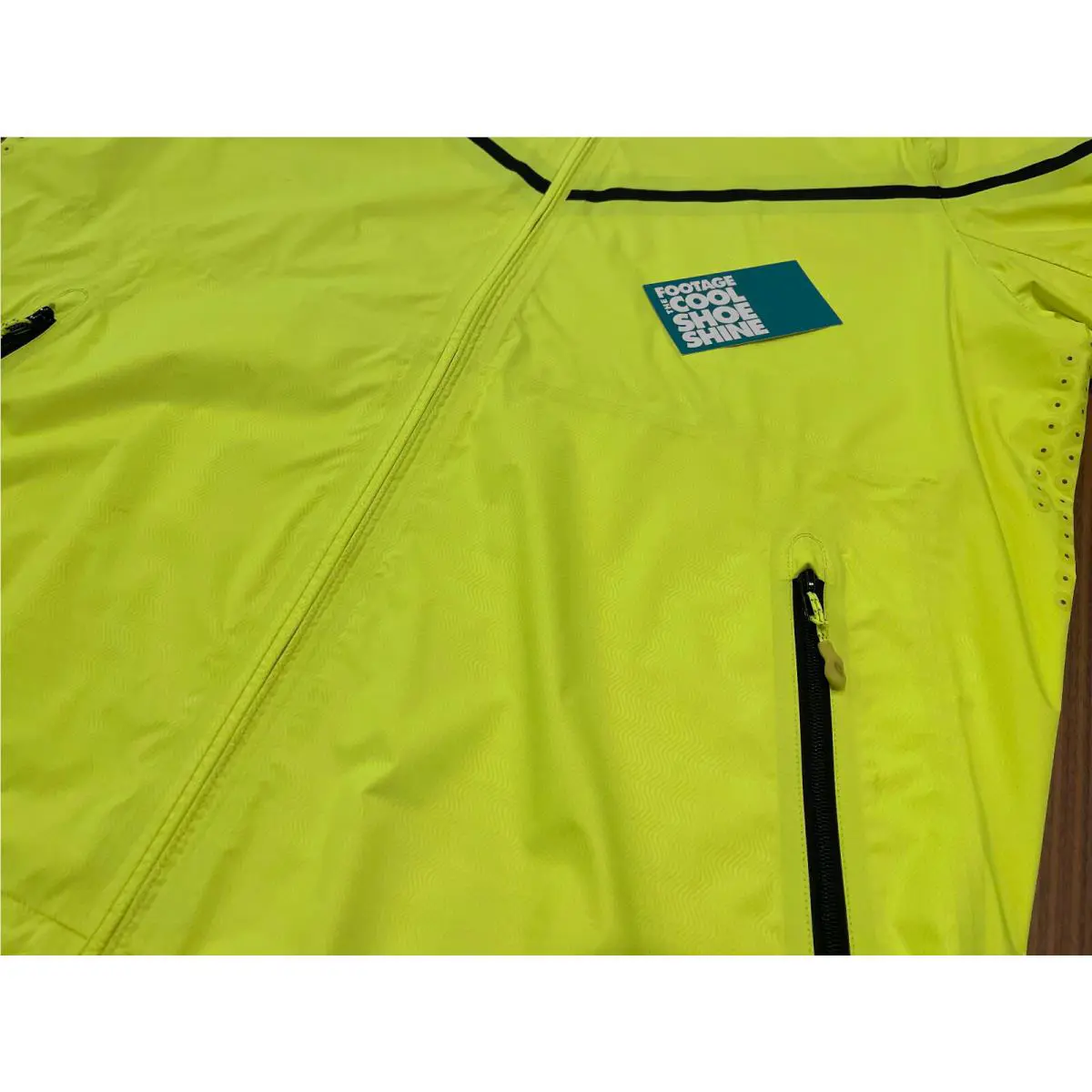 Nike clothing - Yellow 4