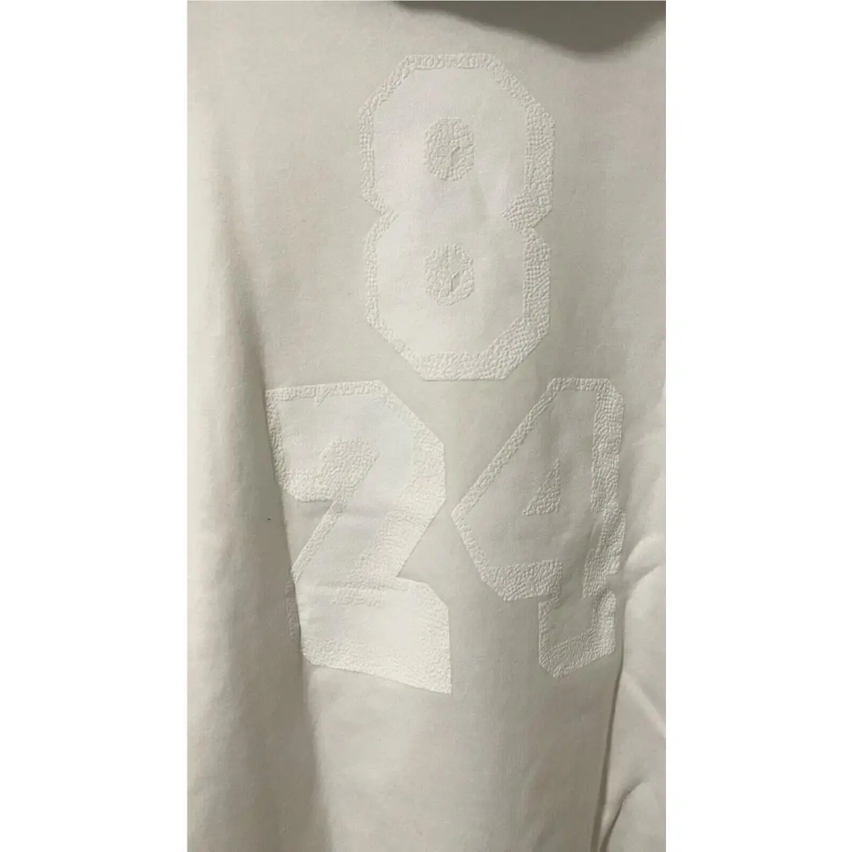 Nike clothing - White (UPC: 0197594252424) 8