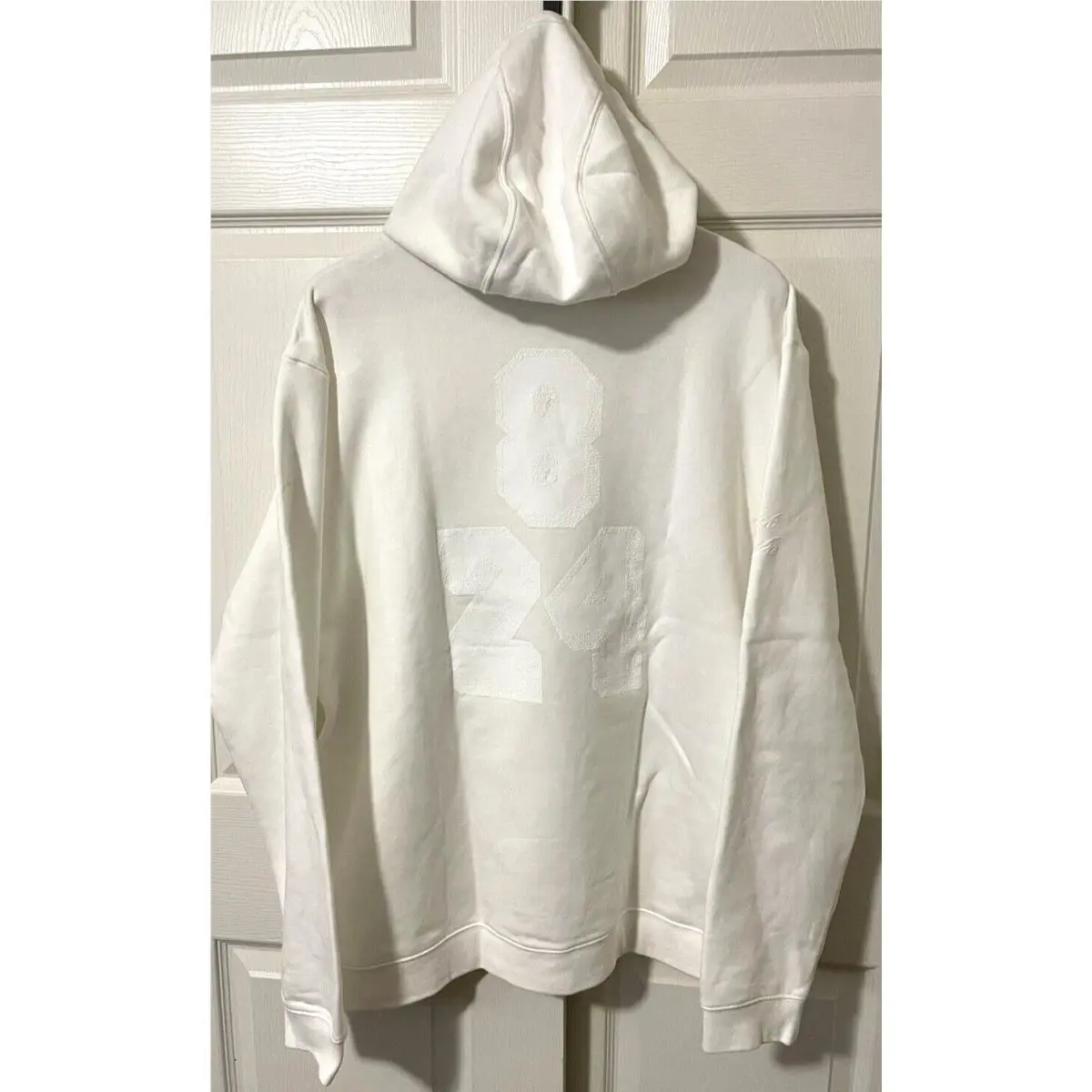 Nike clothing - White (UPC: 0197594252424) 0