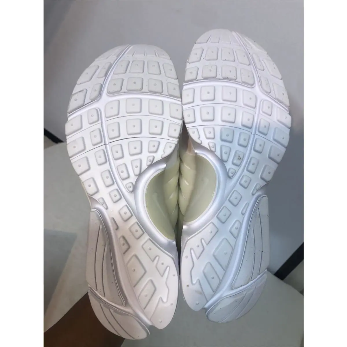 Nike shoes - Nike Air Presto - Air Presto - White (UPC: 886912019961) 4